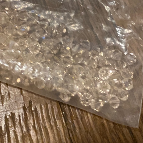 Assorted Beige Trim Swarovski Pearls and Crystals - Picture 5 of 8